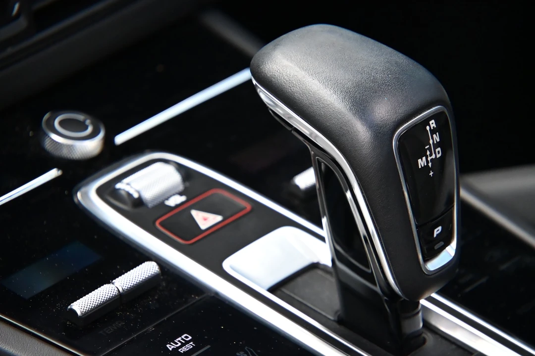 2022 Porsche 9Y0/9Y3 Cayenne - Image 13 of 31