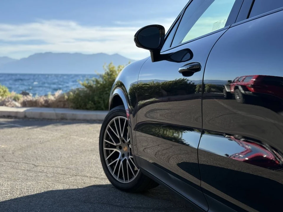 2022 Porsche 9Y0/9Y3 Cayenne - Image 3 of 24