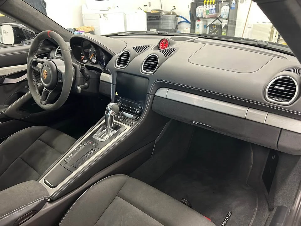 2022 Porsche 718 Cayman - Image 15 of 15