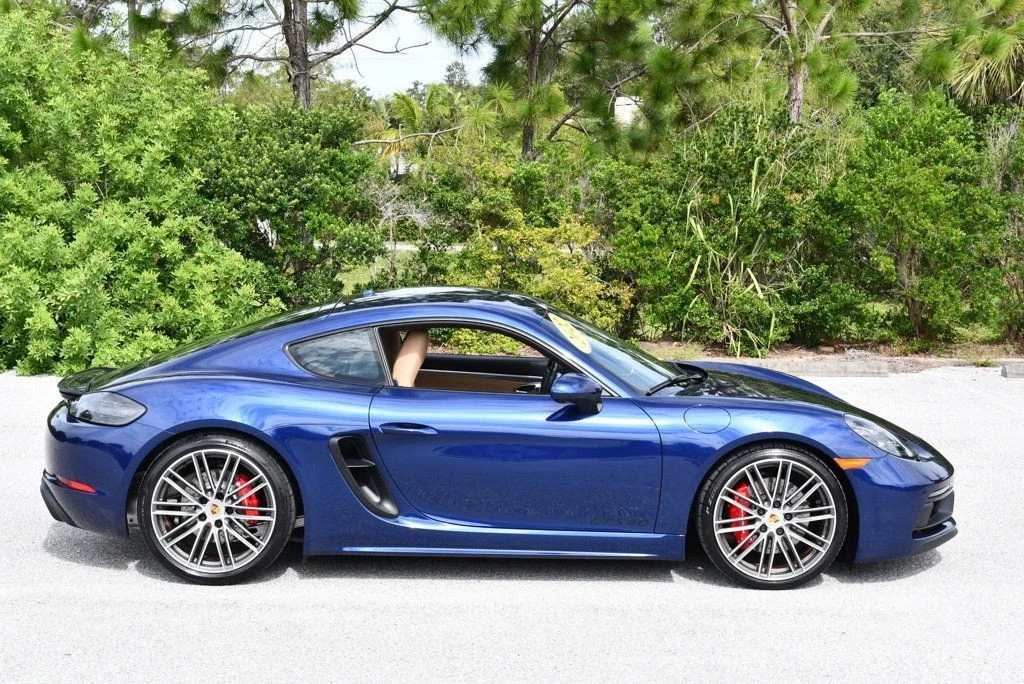 2022 Porsche 718 Cayman GTS 4.0 - Image 7 of 31