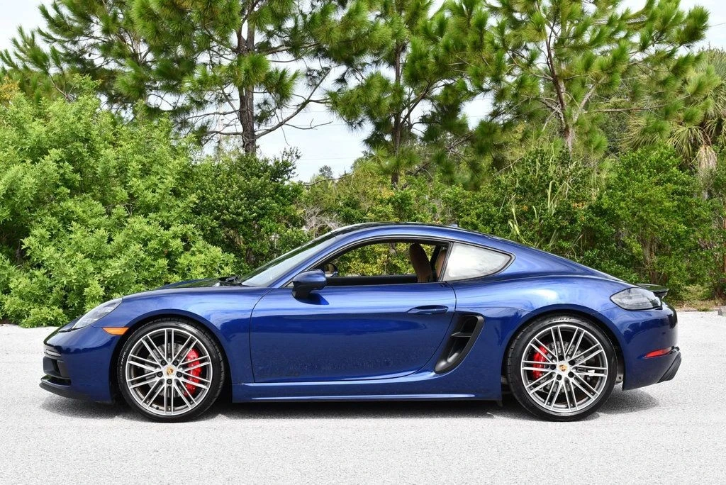 2022 Porsche 718 Cayman GTS 4.0 - Image 21 of 31