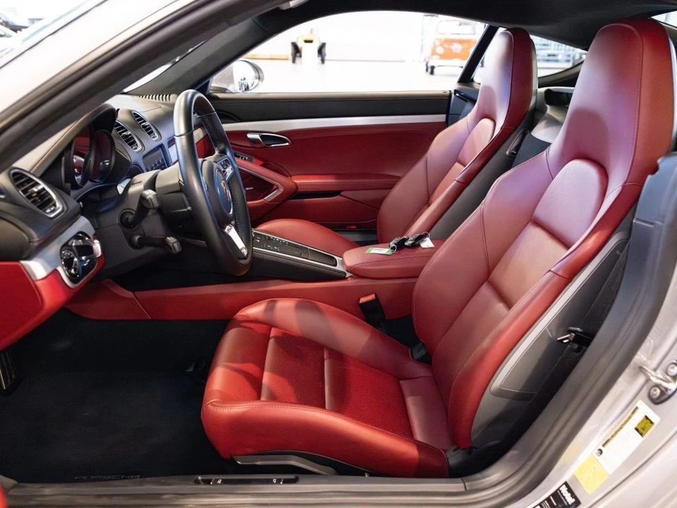 2022 Porsche 718 Cayman GTS 4.0 - Image 4 of 6