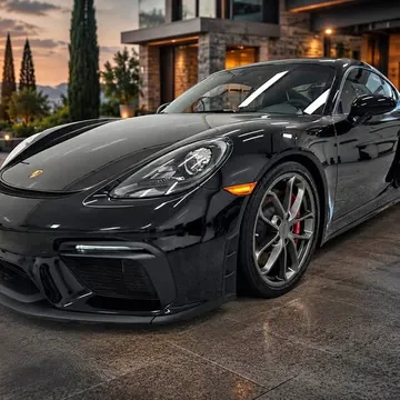 2022 Porsche 718 Cayman GT4