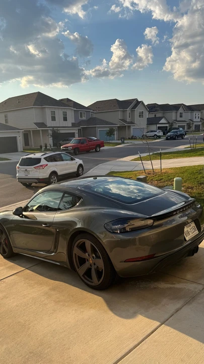 2022 Porsche 718 Cayman S - Image 4 of 21