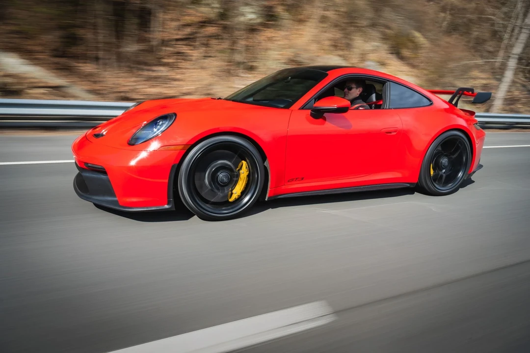 2022 Porsche 992 GT3 - Image 4 of 5