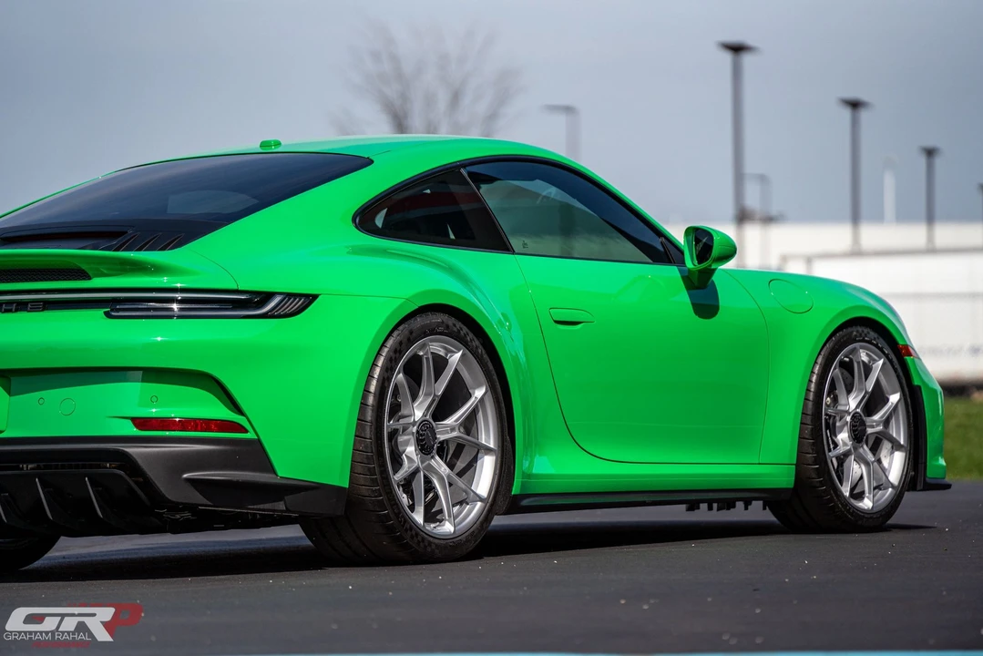 2022 Porsche 992 GT3 - Image 5 of 9