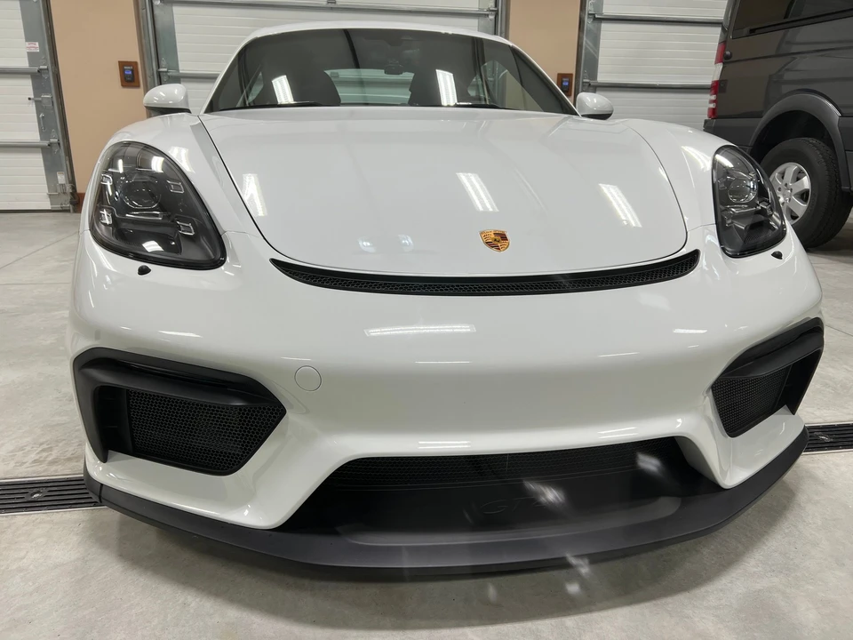 2022 Porsche 718 Cayman GT4 - Image 10 of 23