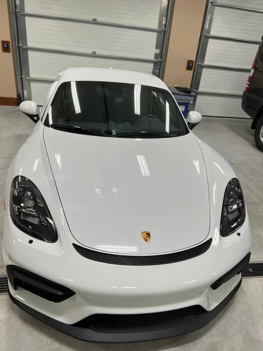 2022 Porsche 718 Cayman GT4 - Image 9 of 23