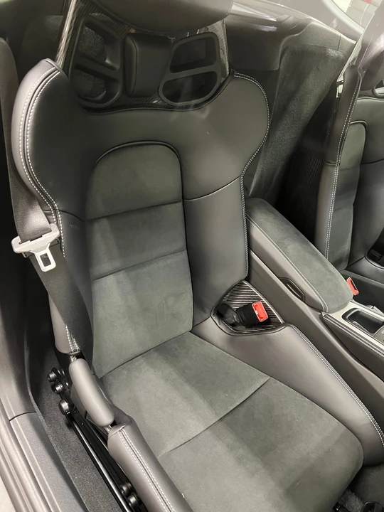 2022 Porsche 718 Cayman GT4 - Image 2 of 23