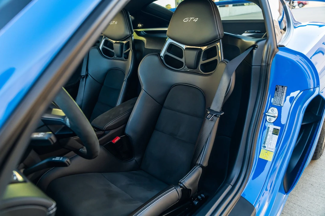 2022 Porsche 718 Cayman GT4 - Image 3 of 15