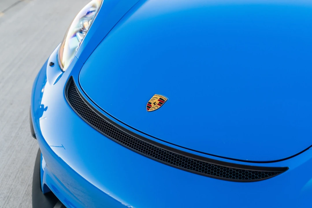 2022 Porsche 718 Cayman GT4 - Image 10 of 15