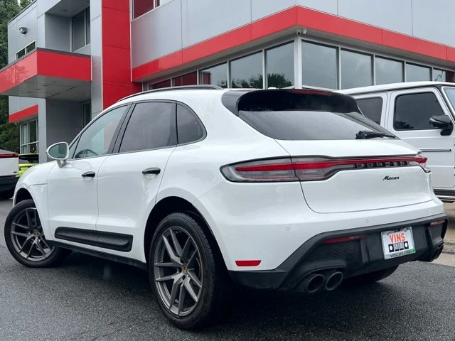 2022 Porsche Macan - Image 15 of 15