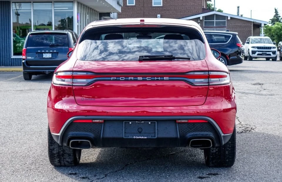 2022 Porsche Macan - Image 4 of 16