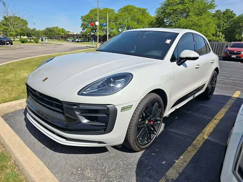 2022 Porsche Macan