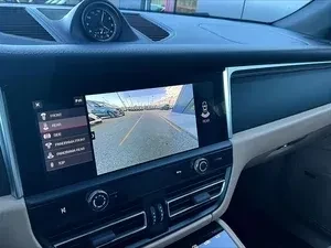2022 Porsche Macan - Image 11 of 14