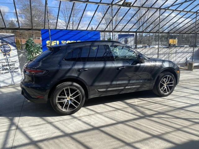 2022 Porsche Macan - Image 6 of 21