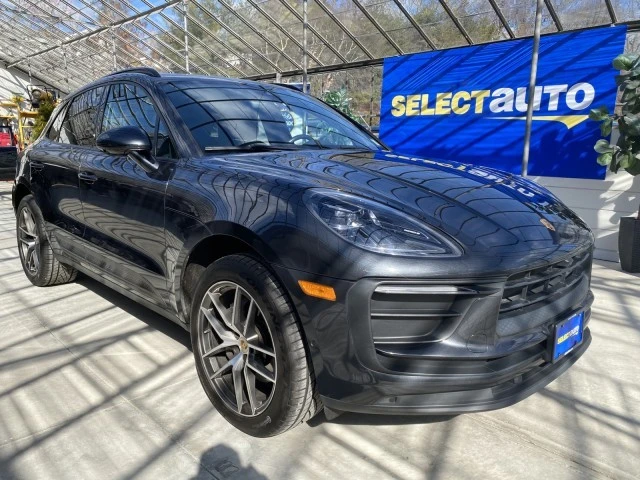 2022 Porsche Macan - Image 3 of 21