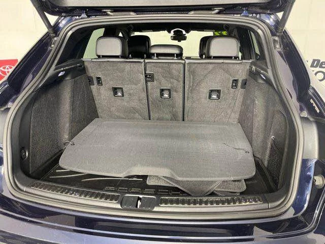 2022 Porsche Macan - Image 15 of 15