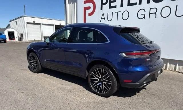 2022 Porsche Macan - Image 3 of 13