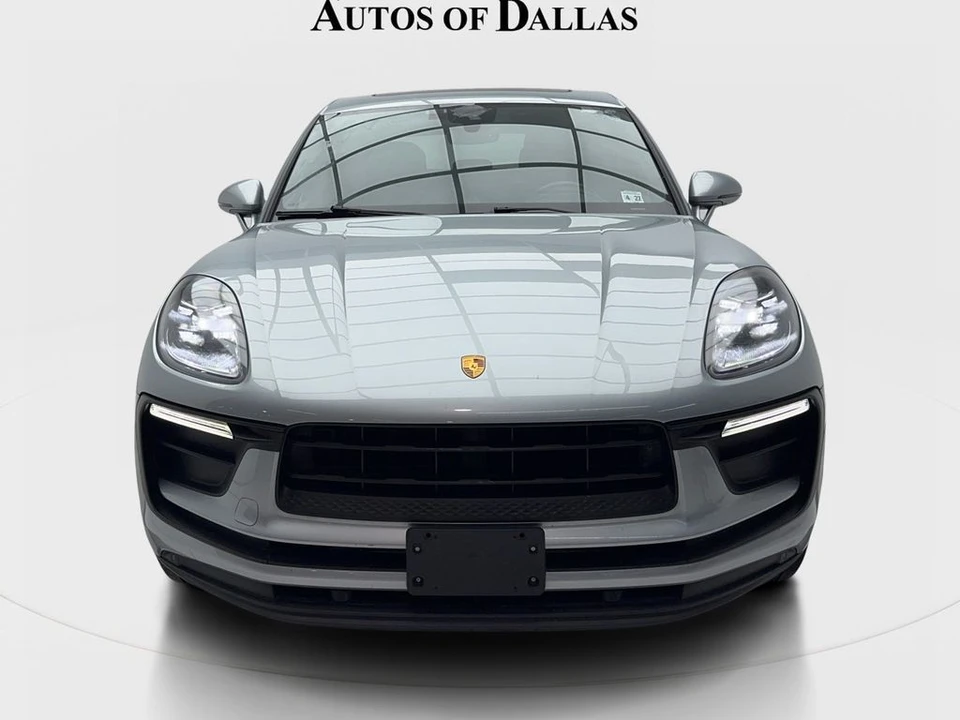 2022 Porsche Macan - Image 3 of 31