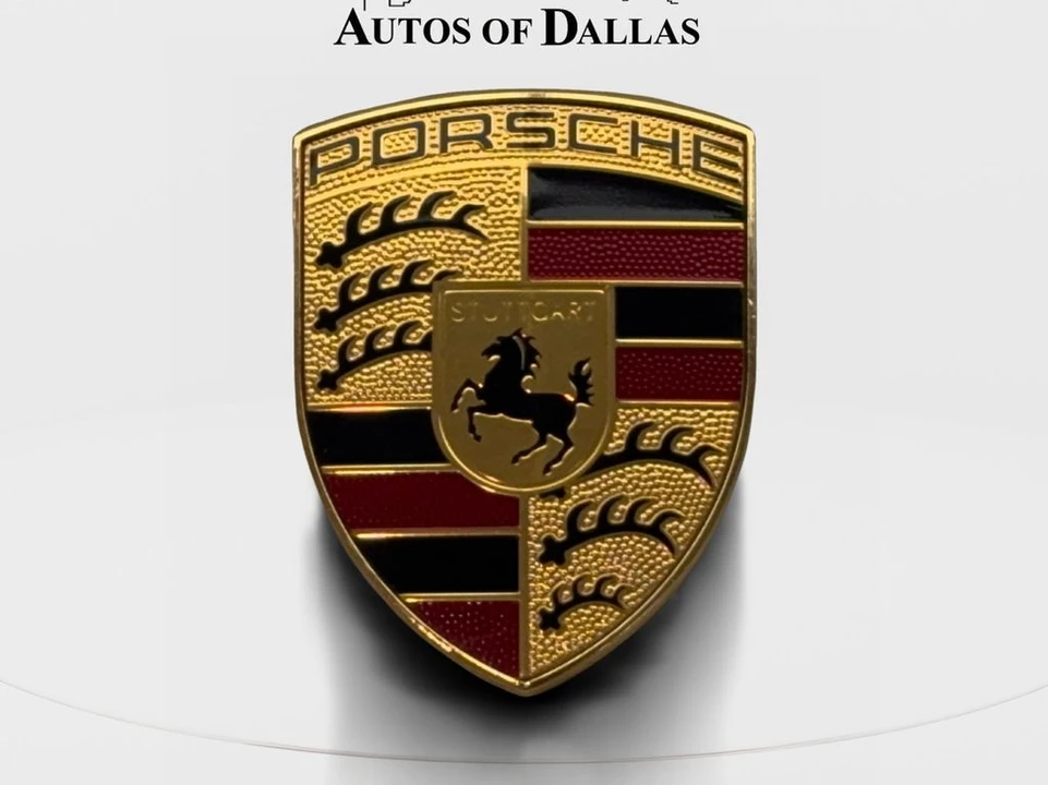 2022 Porsche Macan - Image 14 of 21