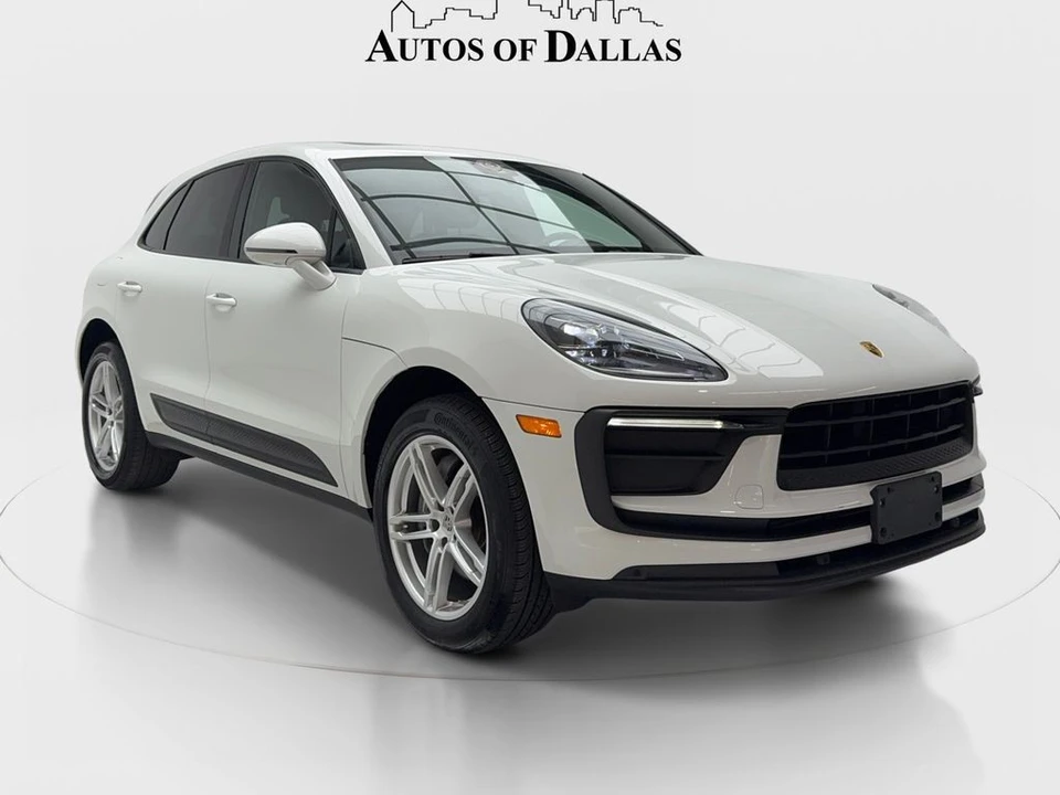 2022 Porsche Macan - Image 2 of 31