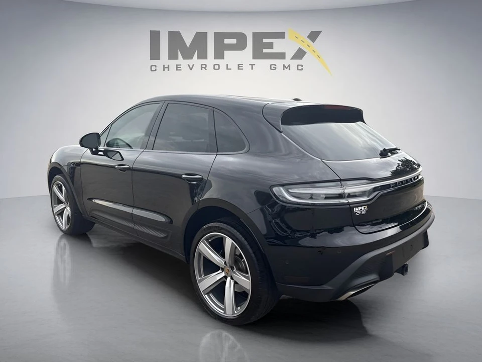 2022 Porsche Macan - Image 3 of 31