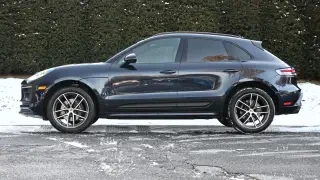 2022 Porsche Macan - Image 2 of 4
