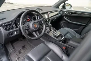 2022 Porsche Macan - Image 4 of 4