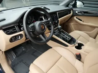 2022 Porsche Macan - Image 4 of 4