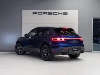 2022 Porsche Macan - Image 3 of 4