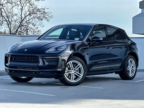 2022 Porsche Macan