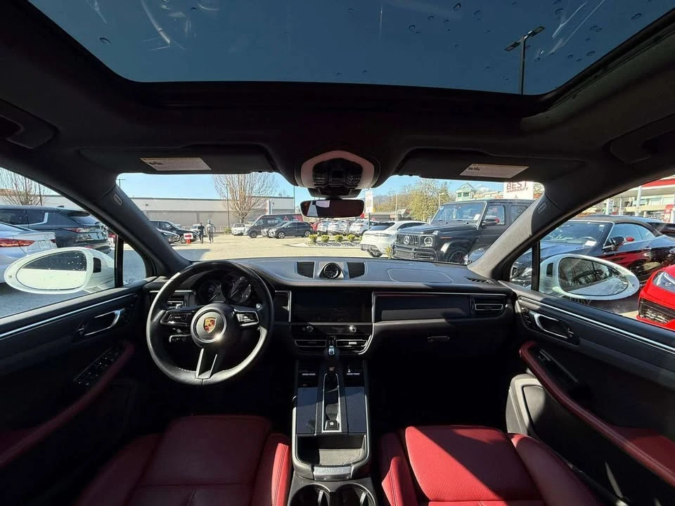 2022 Porsche Macan S - Image 17 of 20