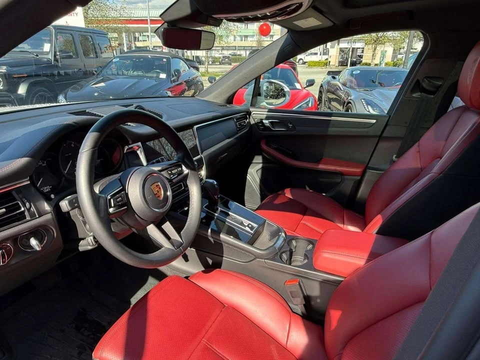 2022 Porsche Macan S - Image 11 of 20