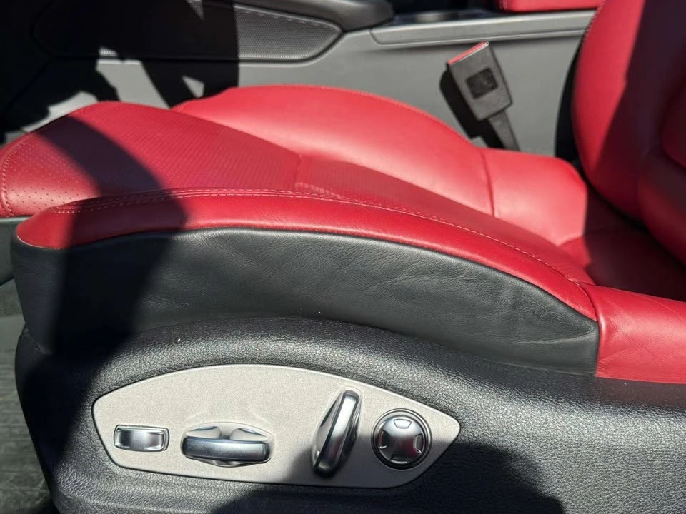 2022 Porsche Macan S - Image 12 of 20