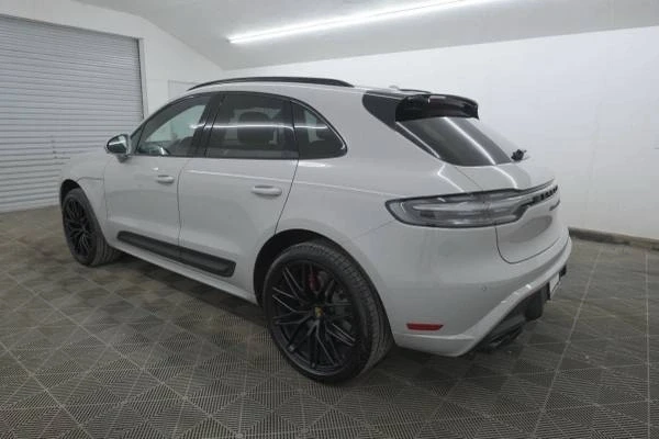 2022 Porsche Macan GTS - Image 5 of 16