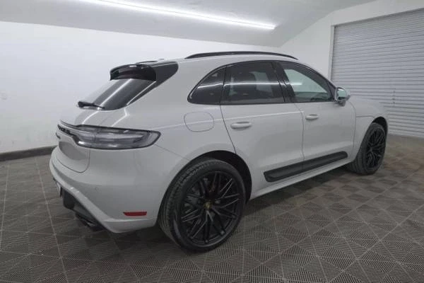 2022 Porsche Macan GTS - Image 7 of 16