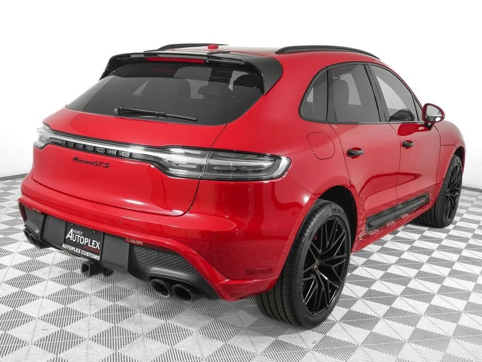 2022 Porsche Macan GTS - Image 4 of 18