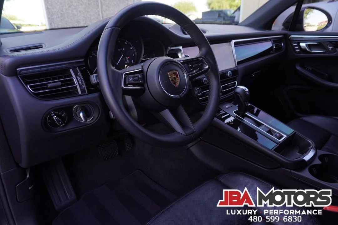 2022 Porsche Macan GTS - Image 5 of 12