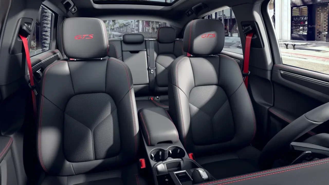 2022 Porsche Macan GTS - Image 5 of 6