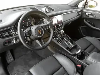 2022 Porsche Macan GTS - Image 4 of 4