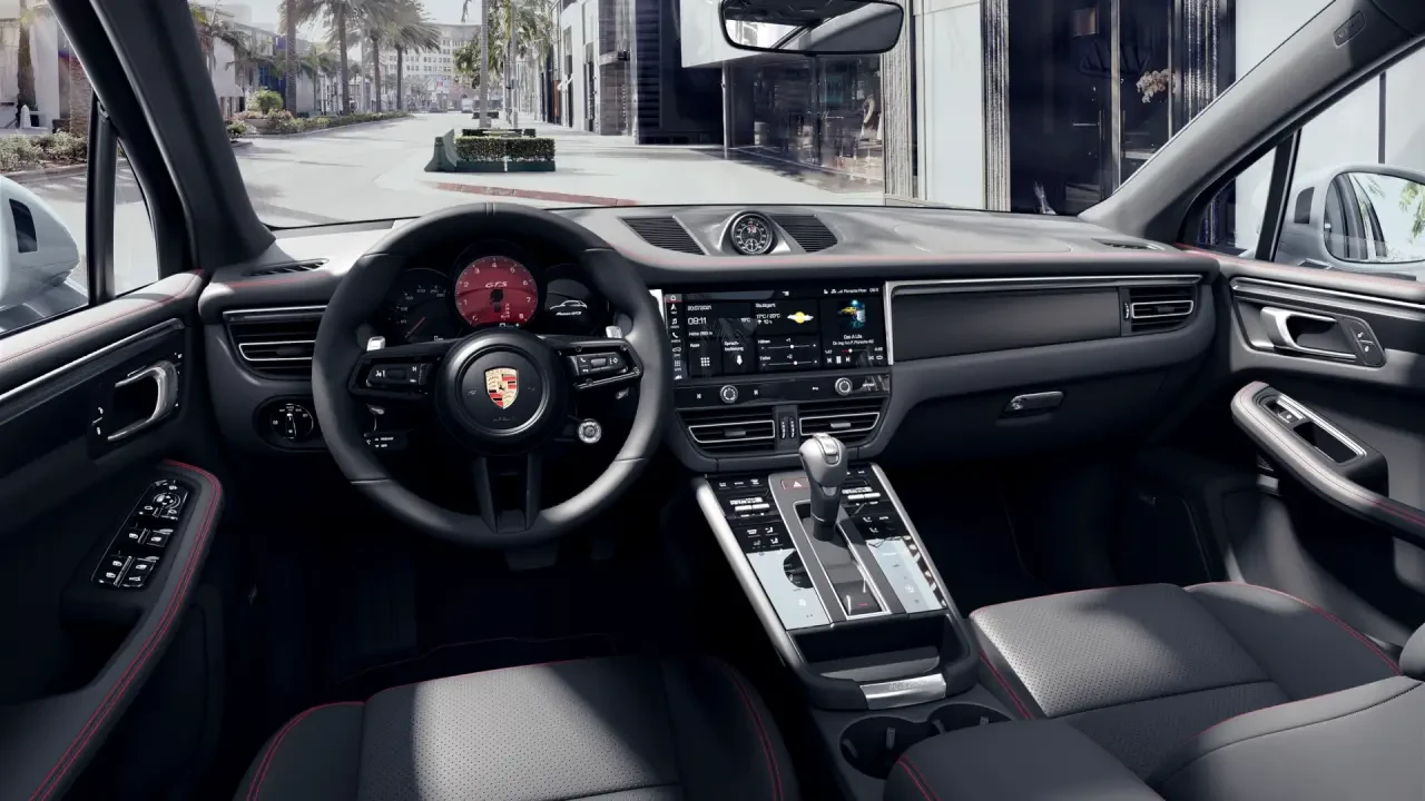 2022 Porsche Macan GTS - Image 4 of 8