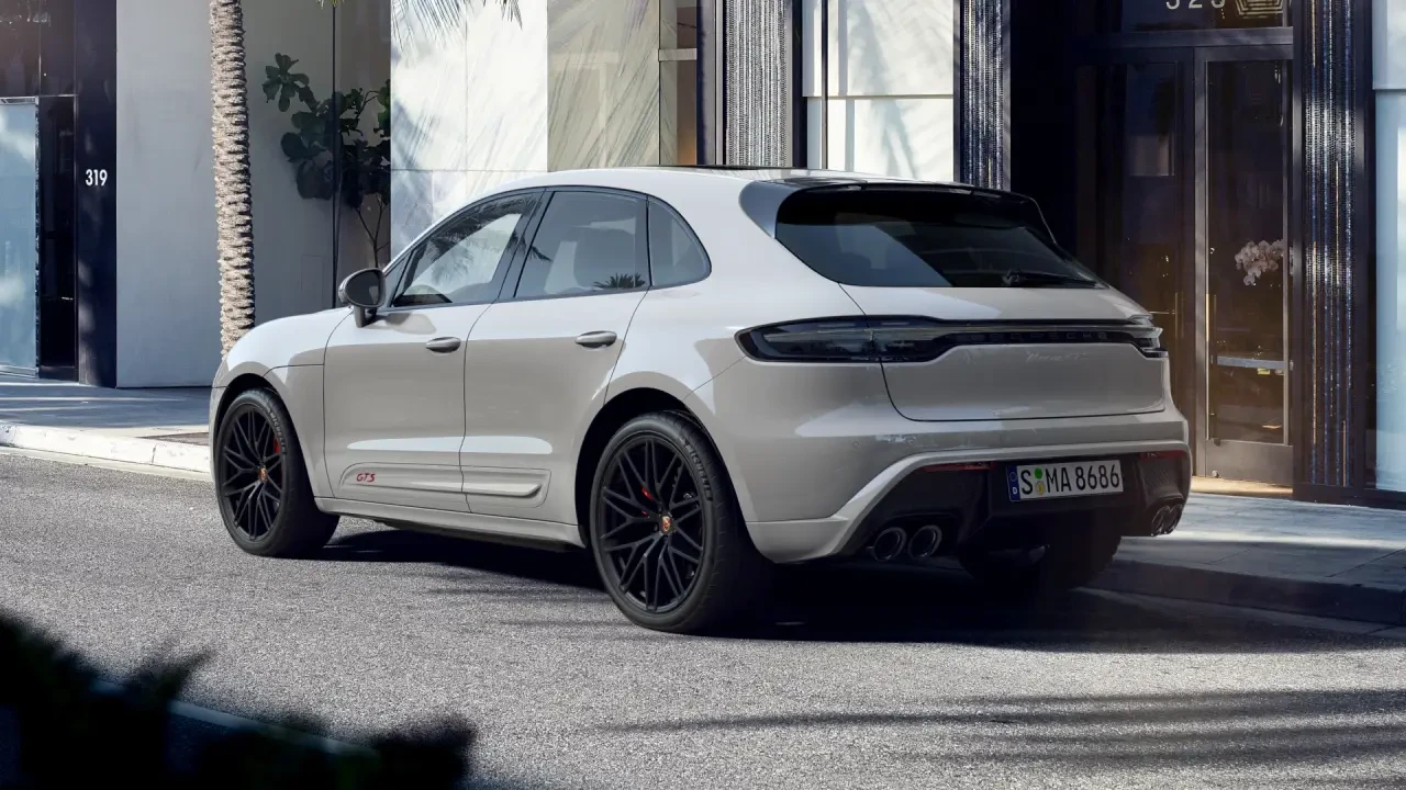 2022 Porsche Macan GTS - Image 3 of 8