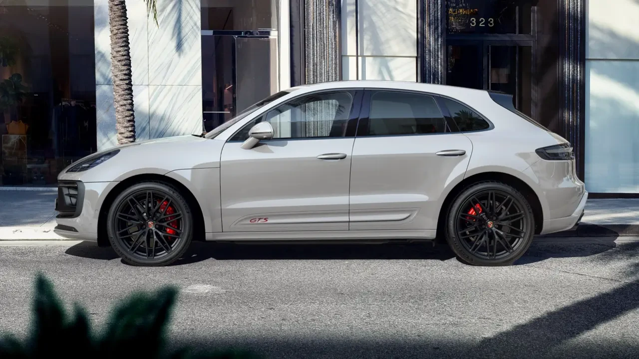 2022 Porsche Macan GTS - Image 2 of 8