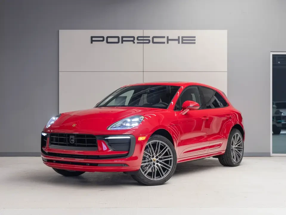 2022 Porsche Macan GTS - Image 9 of 13