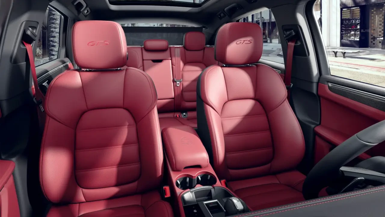 2022 Porsche Macan GTS - Image 5 of 8
