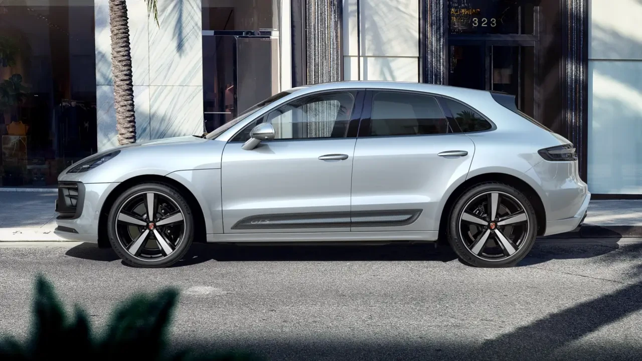 2022 Porsche Macan GTS - Image 2 of 8