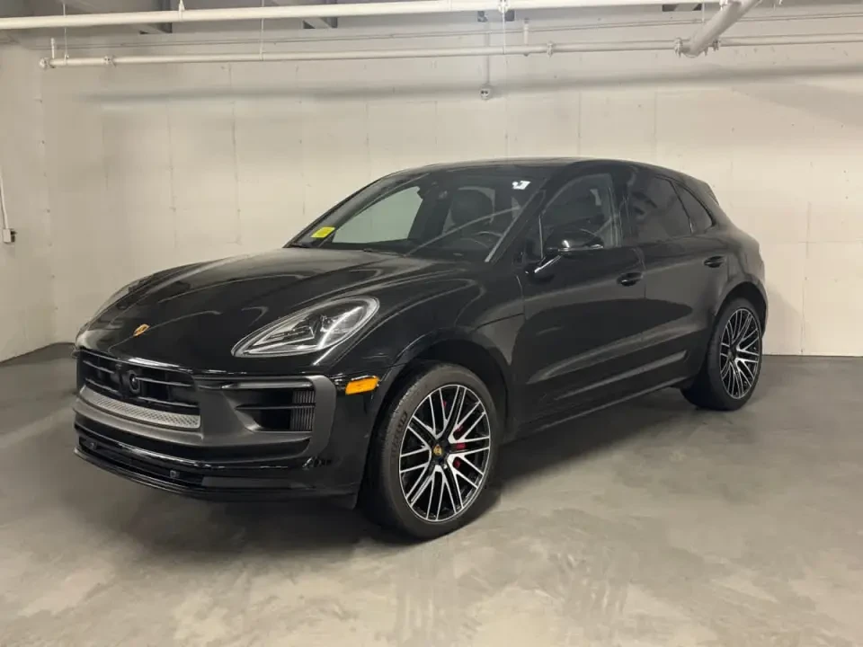 2022 Porsche Macan GTS - Image 9 of 11