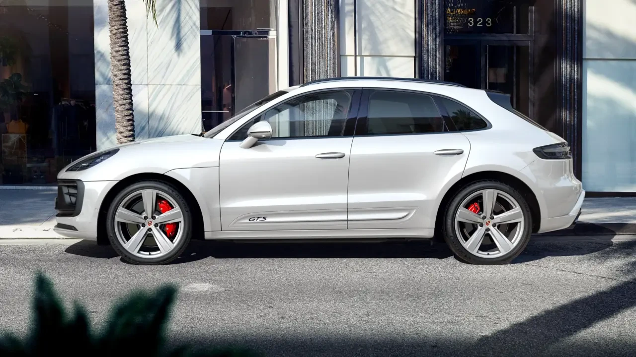 2022 Porsche Macan GTS - Image 2 of 8