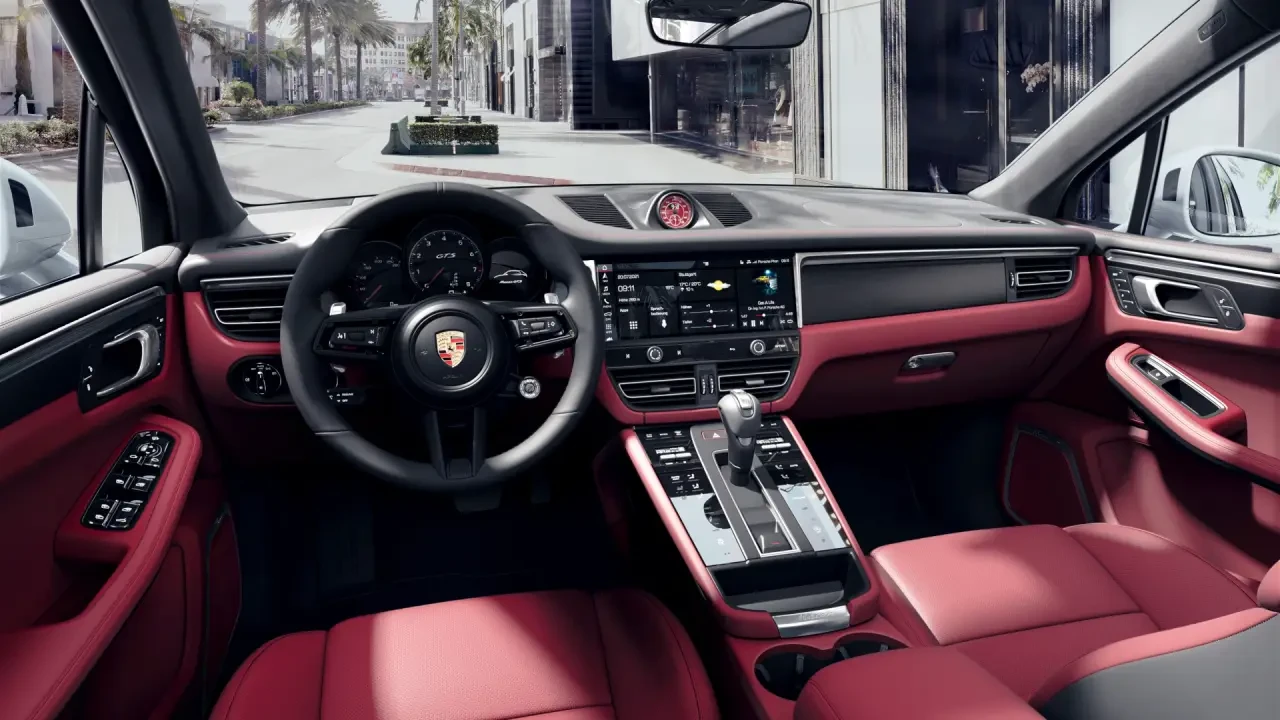 2022 Porsche Macan GTS - Image 4 of 8